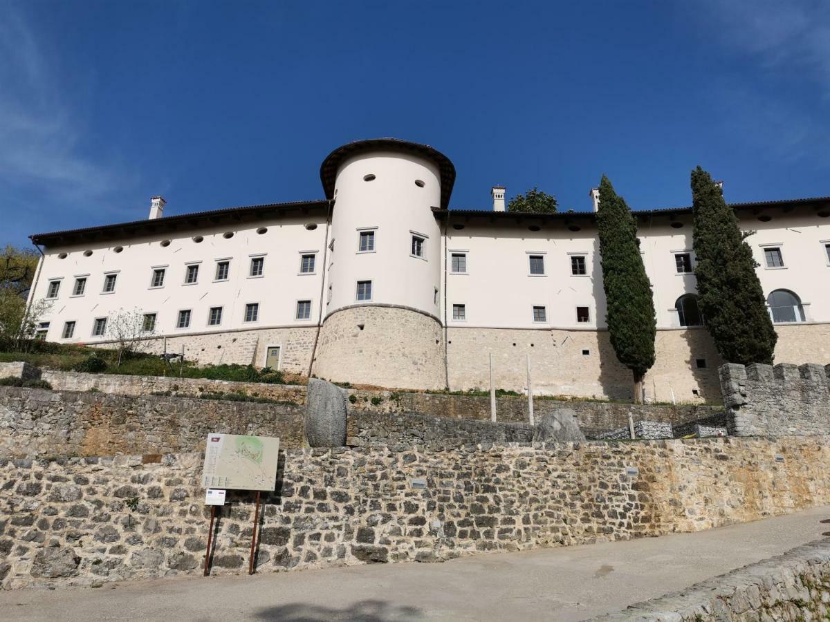Apartma Furlan Štanjel Exteriör bild